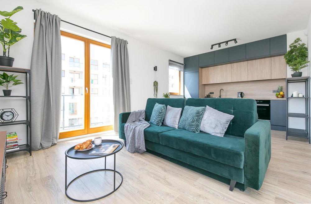 Apartamento Apartament Black Zajezdnia Wrzeszcz Gdansk Exterior foto