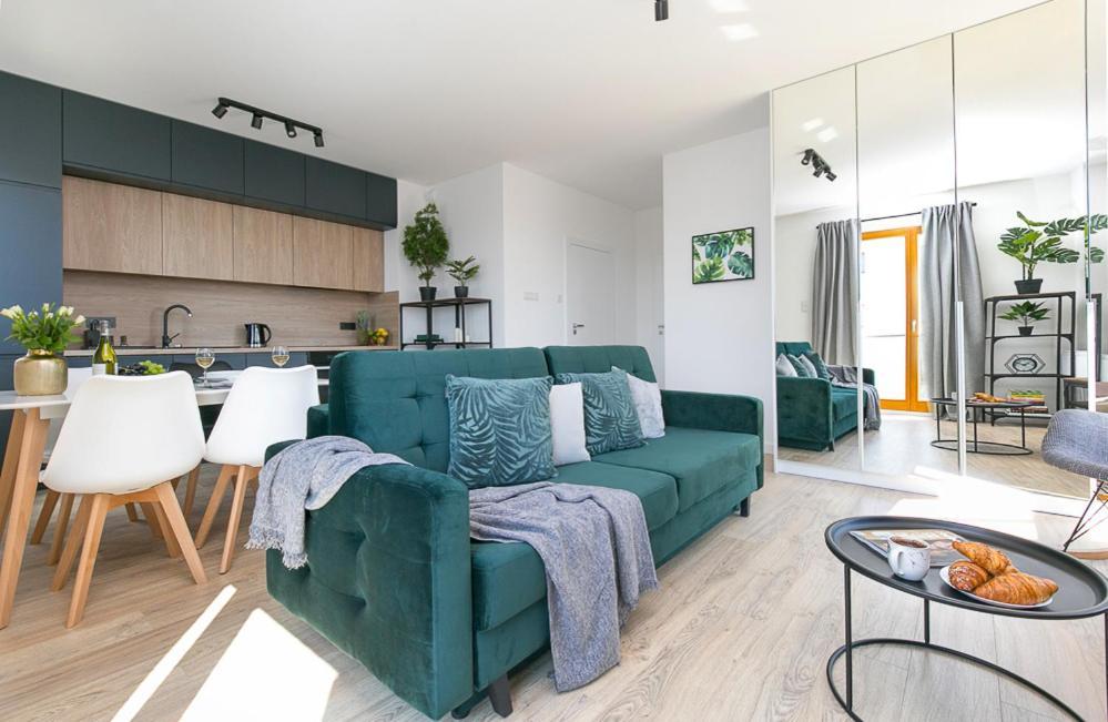 Apartamento Apartament Black Zajezdnia Wrzeszcz Gdansk Exterior foto